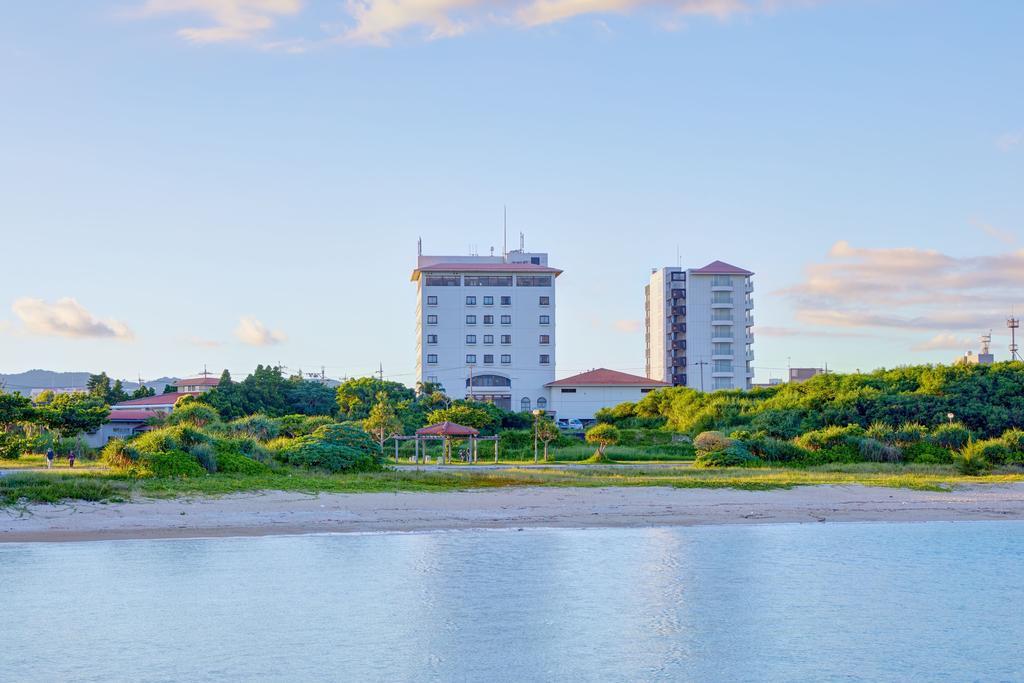 Hotel Yugaf Inn Okinawa Nago Esterno foto